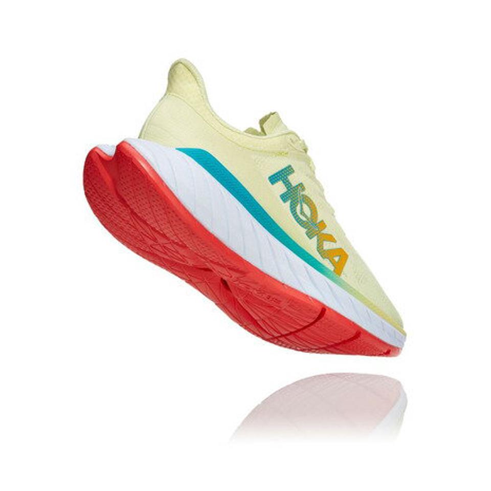 【ランニング対象品購入&エントリーでP10倍！8/19 20:00〜8/28 23:59】ホカ（HOKA） ランニングシューズ トレーニングシューズ 部活 カーボン X Carbon X 2 1113527-LGHC （レディース）