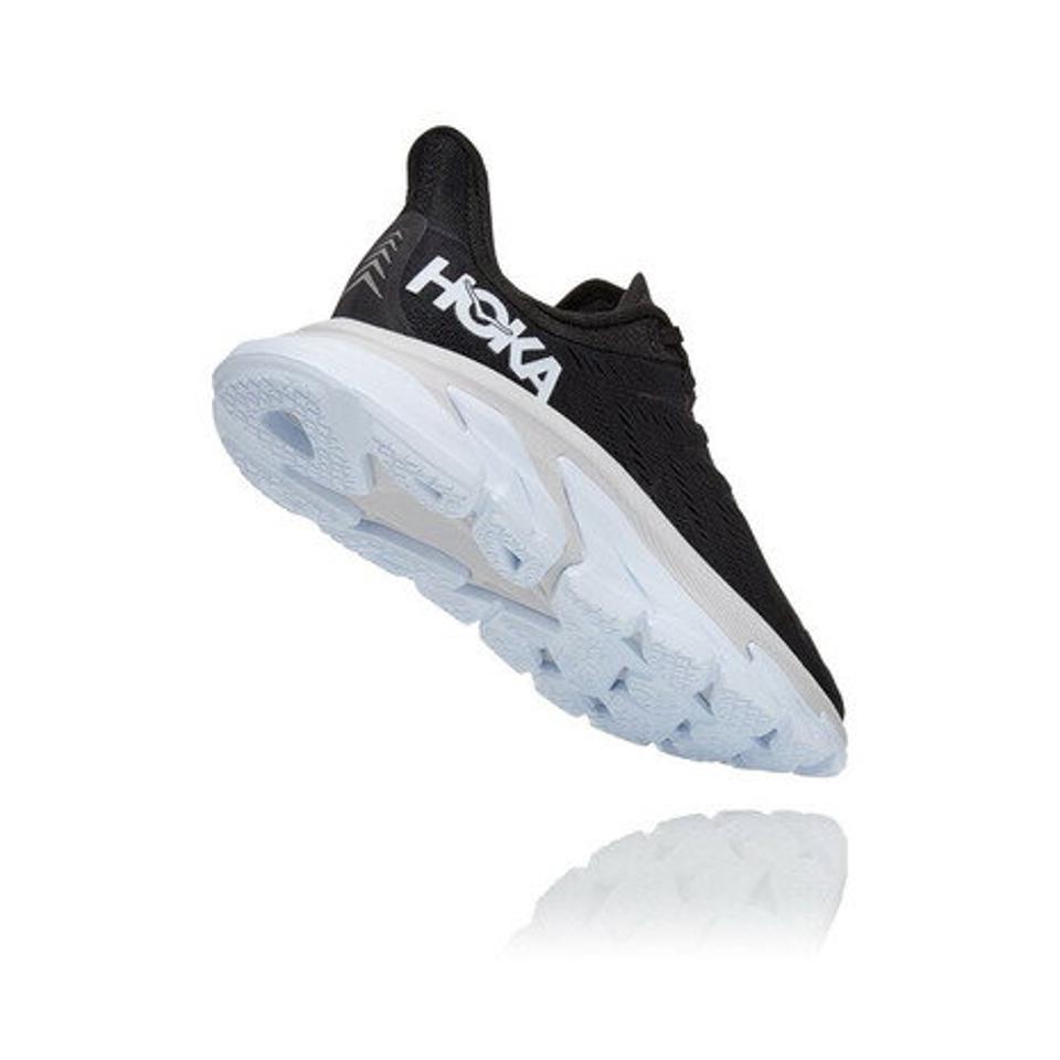 ホカ（HOKA）（レディース）ランニングシューズ クリフトンエッジ CLIFTONEDGE 1110511-BWHT ジョギングシューズ