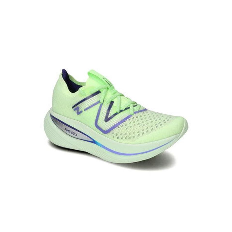 ニューバランス（new balance）（レディース）ランニングシューズ フューエル FuelCell SuperComp Trainer LM2 グリーン WRCXLM2 B スニーカー
