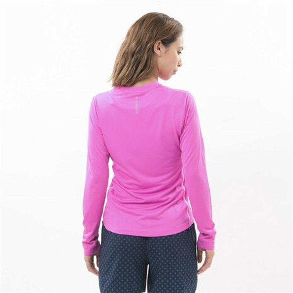 【ランニング対象品購入&エントリーでP10倍！8/19 20:00〜8/28 23:59】ニューバランス（new balance） Star Training ロゴ 長袖Tシャツ AWT0306YFUS （レディース）