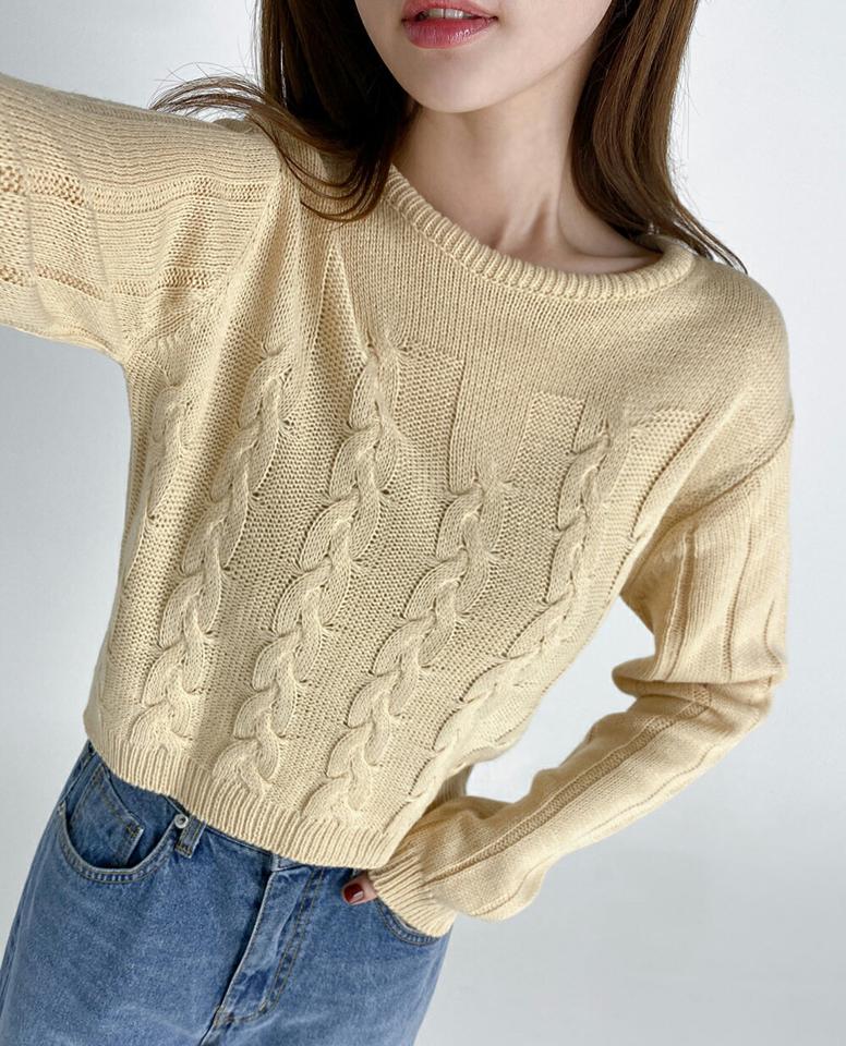 ケーブルリブニット・t67137 レディース 【tops】トップス ニット 長袖 ケーブル編み ラウンドネック シンプル 単色 無地 カジュアル 黄色 水色 ラフ クロップド丈 ケーブルニット カラーニット アクリルニット ショート丈 春 秋 韓国ファッション