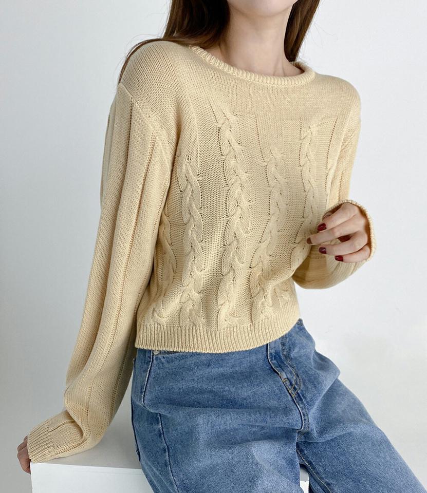 ケーブルリブニット・t67137 レディース 【tops】トップス ニット 長袖 ケーブル編み ラウンドネック シンプル 単色 無地 カジュアル 黄色 水色 ラフ クロップド丈 ケーブルニット カラーニット アクリルニット ショート丈 春 秋 韓国ファッション