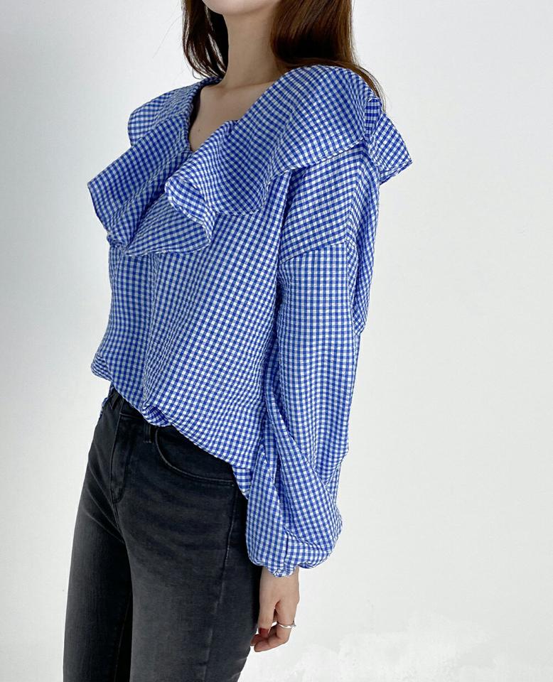 リンクルラッフルチェックブラウス・b67163 レディース 【bl】トップス ブラウス 長袖 大きい襟 フリル ガーリー チェック柄 ギンガムチェック ラッフル リンクル かわいい 爽やか 青 ブルー デコラティブ インしない 春 秋 韓国ファッション