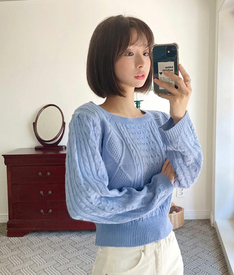 スクエアネックケーブルニット・b01149 レディース 【tops】トップス ニット 長袖 ケーブル編み スクエアネック ピンク シンプル カジュアル ラフ ドロップショルダー クロップド丈 カラーニット ショート丈 春 秋 韓国ファッション