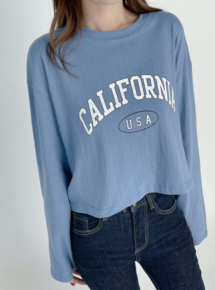 CALIFORNIAクロップドTシャツ・t67131 レディース 【tops】トップス Tシャツ 長袖 ロンT ロゴ レタリング ラウンドネック カジュアル ラフ 韓スト 緑 ピンク 青 ドロップショルダー クロップド丈 短丈 春 秋 韓国ファッション 人気