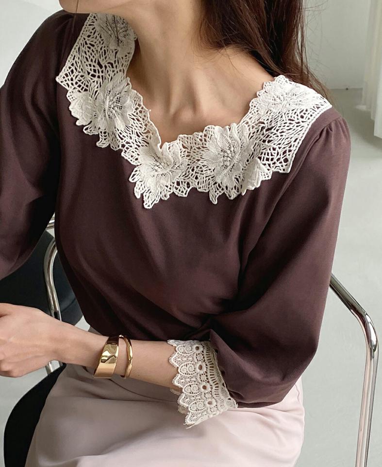 レースポイントTシャツ・b72595 レディース 【tops】トップス 7分袖 七分袖 Tシャツ 柄 模様 レース 襟コン 襟 パフ ダイヤモンドネック 鎖骨 デコルテ 秋 春 フェミニン 上品 高級感 茶色 ブラウン 韓国ファッション ハイホリHIHOLLI