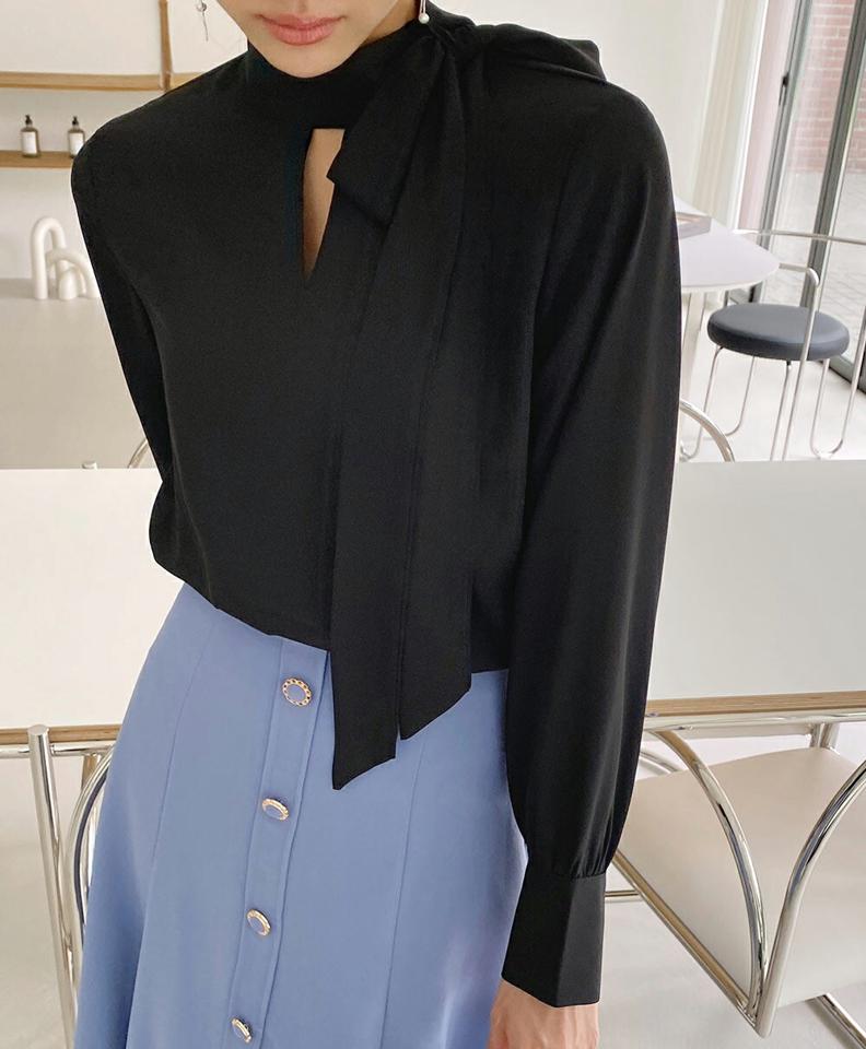 リボンハーフネックブラウス・t72605 レディース 【bl】ブラウス トップス 長袖 ハーフネック スリット カフス リボン りぼん ボウタイ 単色 無地 シンプル ベーシック 秋 冬 フェミニン オフィスカジュアル 灰色 韓国ファッション ハイホリHIHOLLI