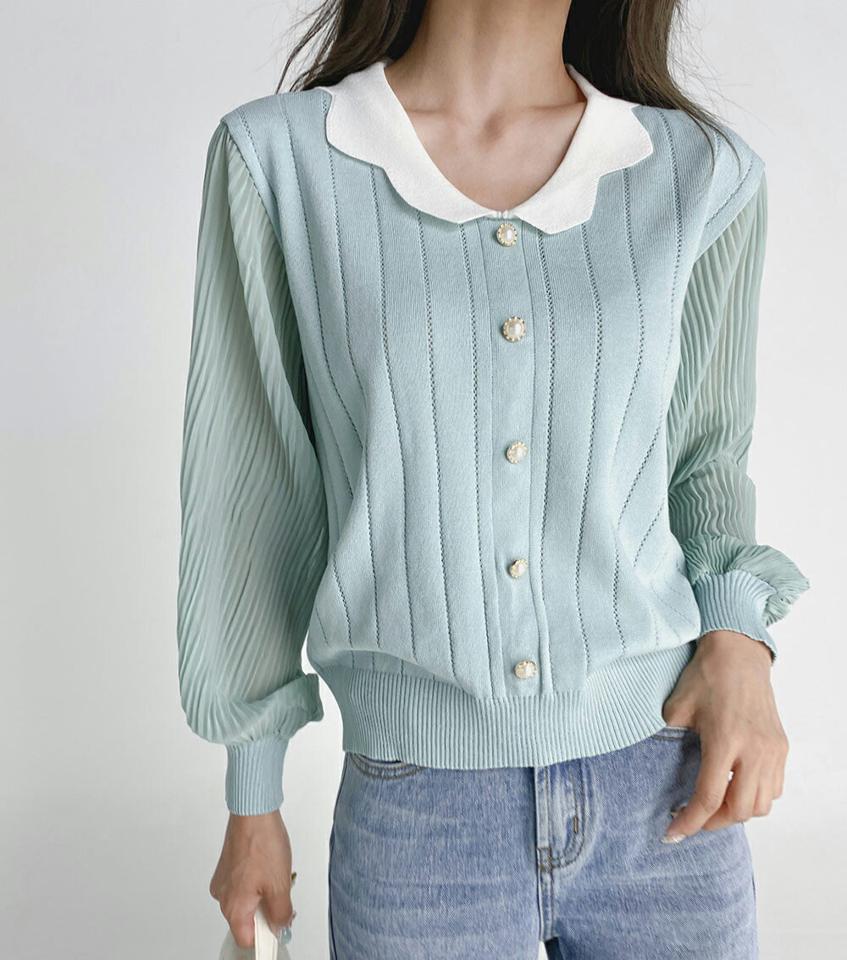 プリーツスリーブカラーニット・b01702 レディース 【tops】トップス ニット 長袖 プリーツ 襟コン ガーリー かわいい 可愛い カラーニット スカラップ パンチング パールボタン リブ 水色 袖コン 春 秋 韓国ファッション