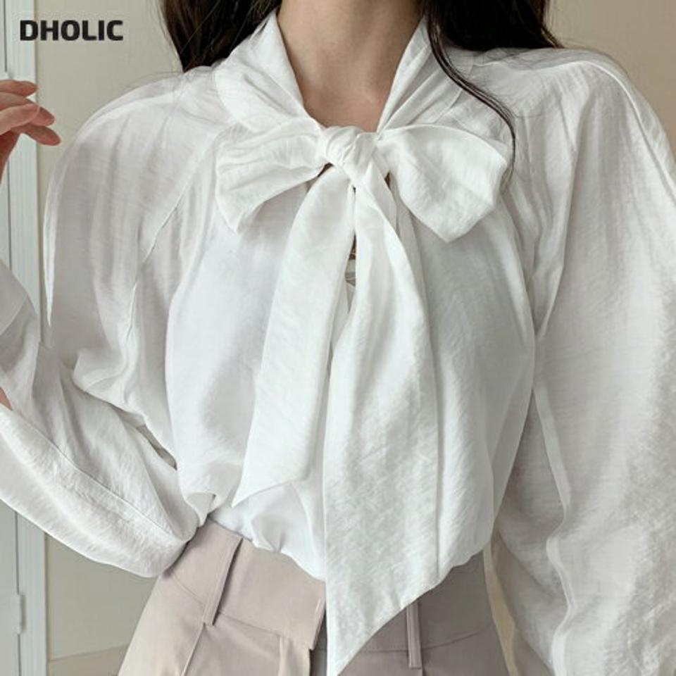 リボンパフスリーブブラウス・t47707 レディース 【bl】ブラウス トップス 長袖 単色 無地 ユニーク りぼん スリットネック ラグラン パフスリーブ カフス 秋 冬 フェミニン 上品 きれいめ オフィス 紺 ボリュームスリーブ デコラティブ 韓国ファッション ハイホリHIHOLLI