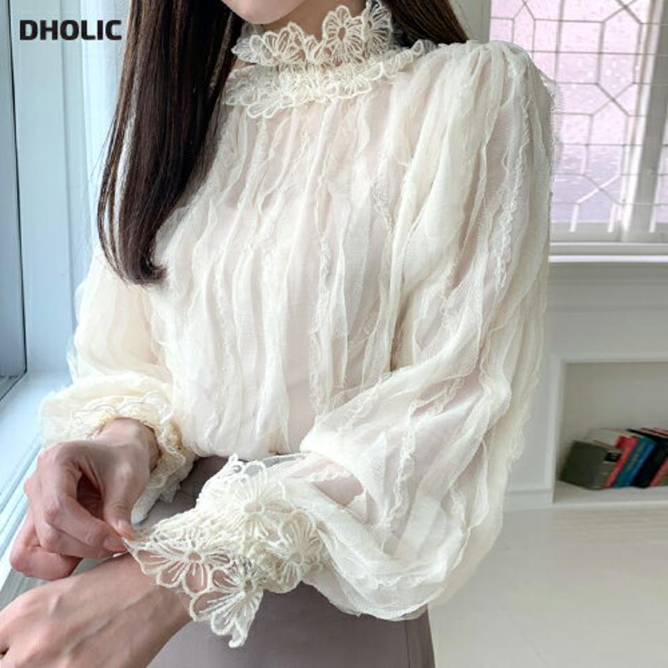 シャーリングレースブラウス・b47708 レディース 【bl】ブラウス トップス 長袖 模様 単色 ユニーク シャーリング レース リンクル モックネック フリル 秋 冬 フェミニン 上品 きれいめ フレンチ キュート 白 デコラティブ ワンホン 韓国ファッション ハイホリHIHOLLI