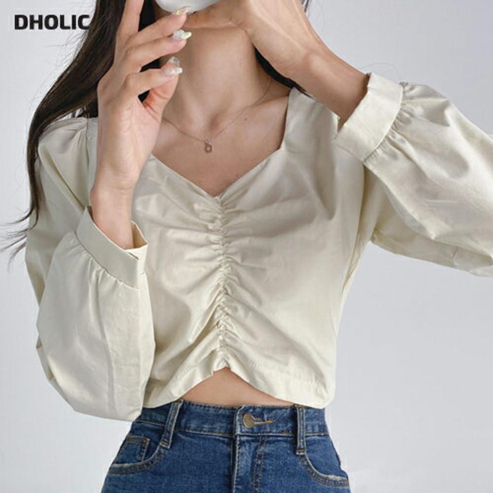 クロップドシャーリングブラウス・t03230 レディース 【bl】トップス ブラウス 長袖 シャーリング クロップド丈 単色 かわいい 可愛い 大人 カジュアル くしゅくしゅ デコルテ 春 秋 韓国ファッション