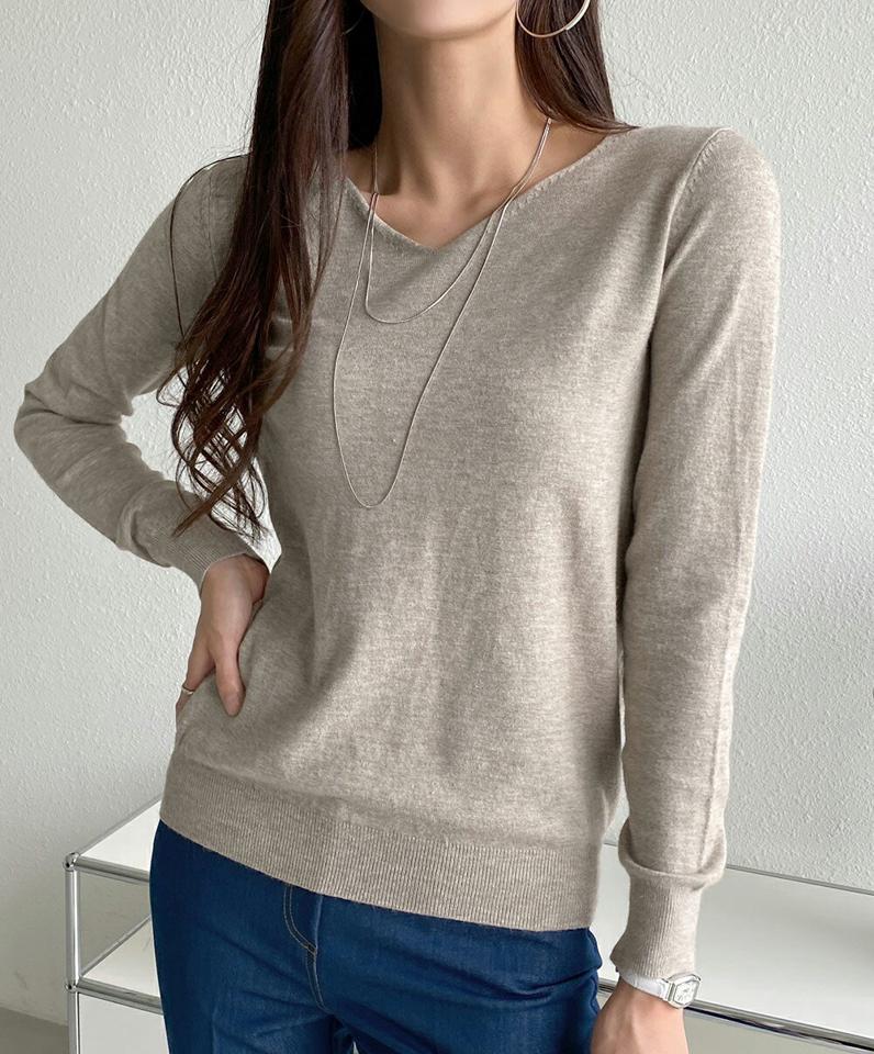 ソフトタッチVネックニット・b72924 レディース 【tops】トップス ニット 年上 長袖 鎖骨 デコルテ 単色 無地 ベーシック リブ レーヨン混 秋 冬 オフィス ピンク 大人 端正 シック カラーニット ピンク 韓国ファッション ハイホリHIHOLLI 人気