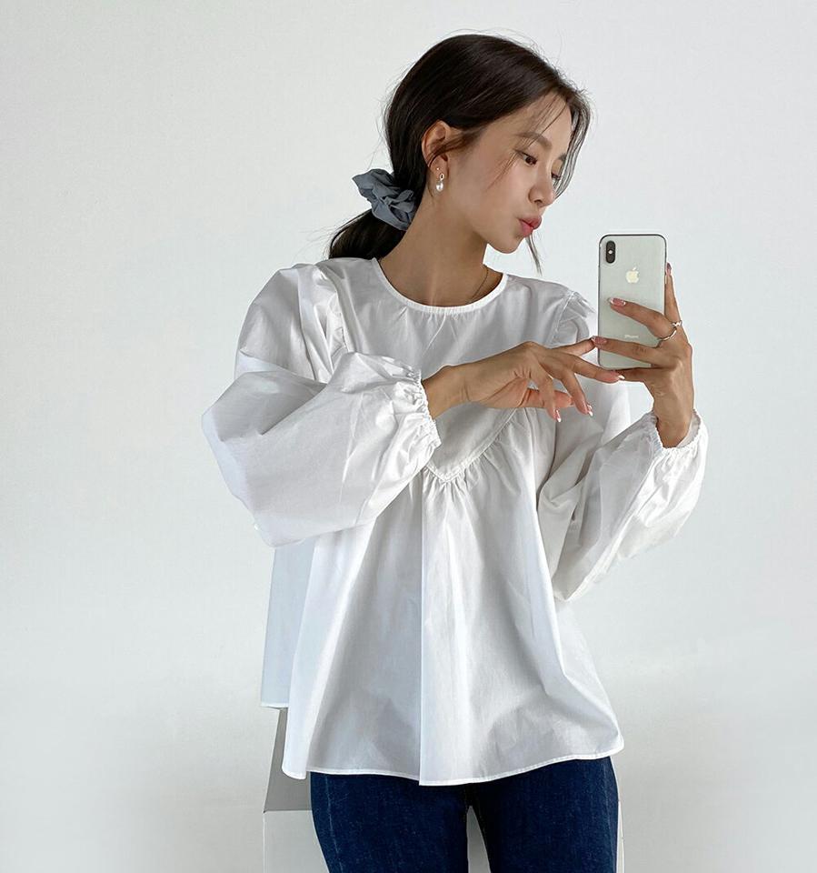 Vギャザールーズブラウス・b01213 レディース 【bl】トップス ブラウス 長袖 ギャザー 単色 無地 フェミニン ラウンドネック 白ブラウス ホワイト 大人 お腹カバー 体型カバー かわいい フレアトップス インしない ボリューム袖 春 秋 韓国ファッション