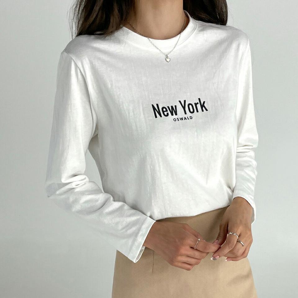 New YorkレタリングTシャツ・t01185 レディース 【tops】トップス スウェット トレーナー 長袖 ロゴ レタリング ラウンドネック ロンT カジュアル 柄 ラフ 春 秋 韓国ファッション 人気