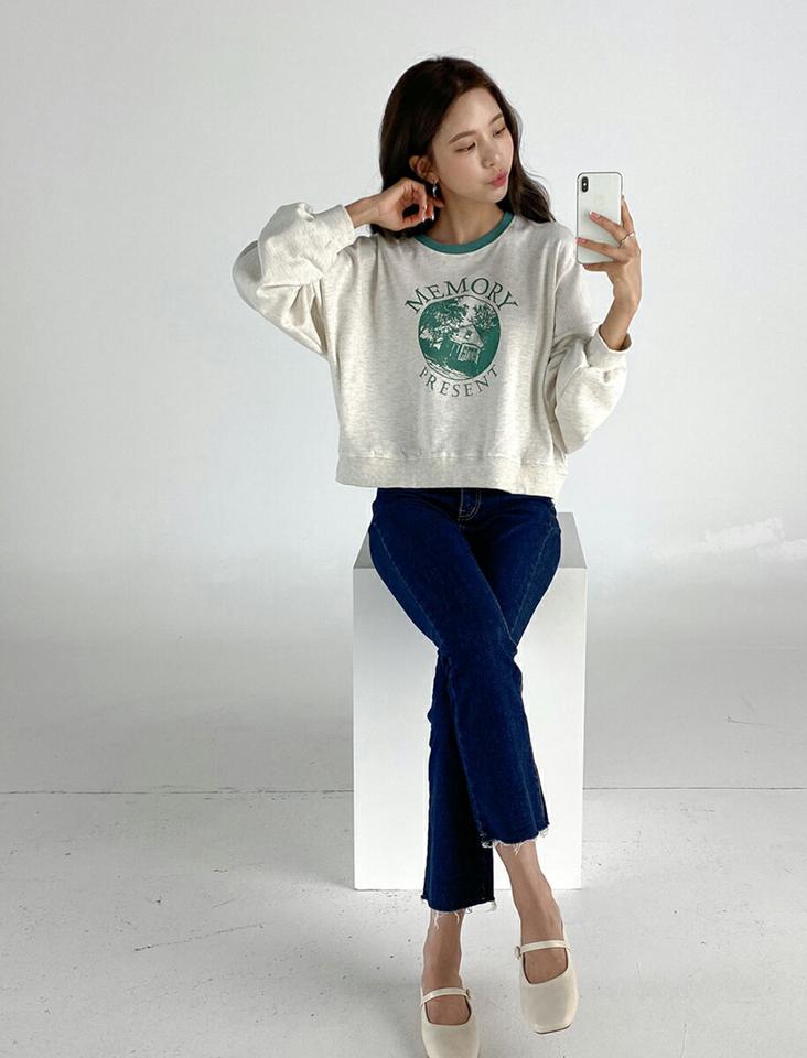 MEMORY配色スウェット・t01188 レディース 【tops】トップス スウェット トレーナー 長袖 ロゴ レタリング 配色 カジュアル 大人 クロップド丈 ラウンドネック ドロップショルダー 春 秋 韓国ファッション