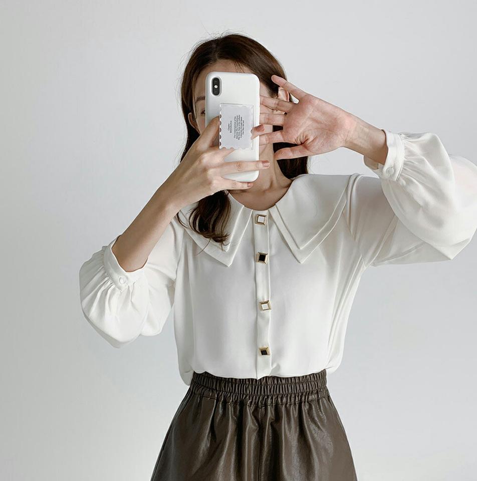 スクエアボタンカラーブラウス・b67175 レディース 【bl】トップス ブラウス 長袖 ボタン 大きい襟 襟コン ガーリー 大人 かわいい 可愛い 白 ホワイト 単色 無地 ユニーク 春 秋 韓国ファッション