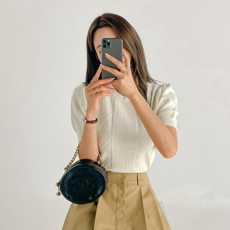モダール混ケーブルパフニット・b68542 レディース 【tops】トップス ニット 半袖 ラウンドネック パフスリーブ ケーブル編み モダール シンプル 単色 かわいい カジュアル サマーニット 白 ホワイト 春 夏 韓国ファッション 人気