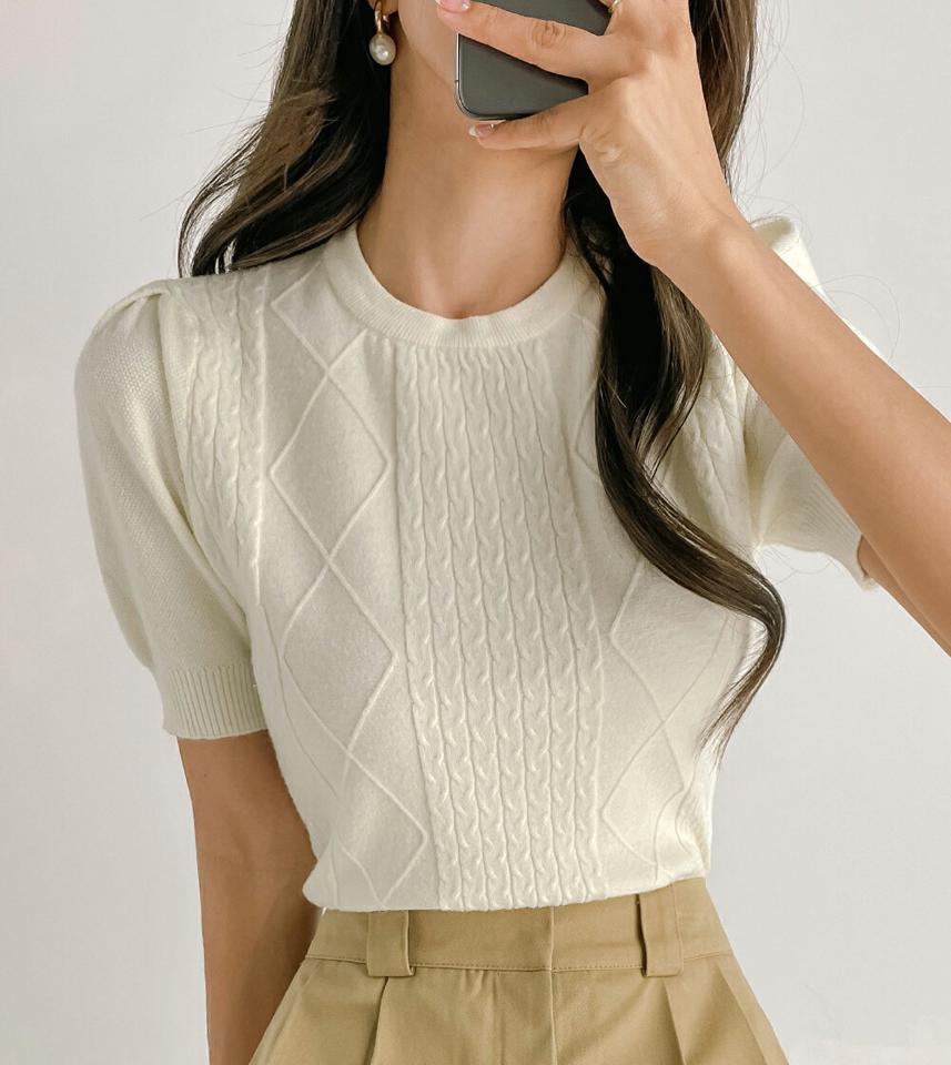 モダール混ケーブルパフニット・b68542 レディース 【tops】トップス ニット 半袖 ラウンドネック パフスリーブ ケーブル編み モダール シンプル 単色 かわいい カジュアル サマーニット 白 ホワイト 春 夏 韓国ファッション 人気