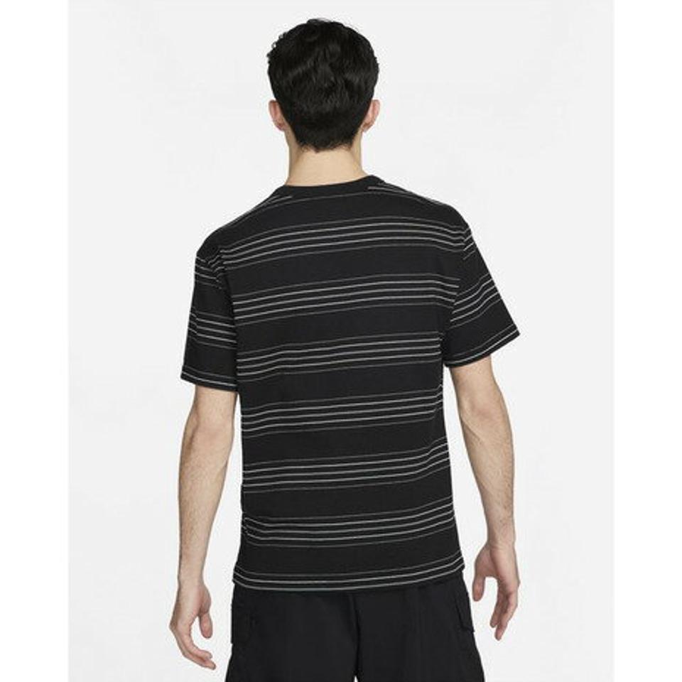ナイキ（NIKE） NSW PRM ESNTL SUST STRP ショートスリーブTシャツ DQ1117-010 （メンズ）