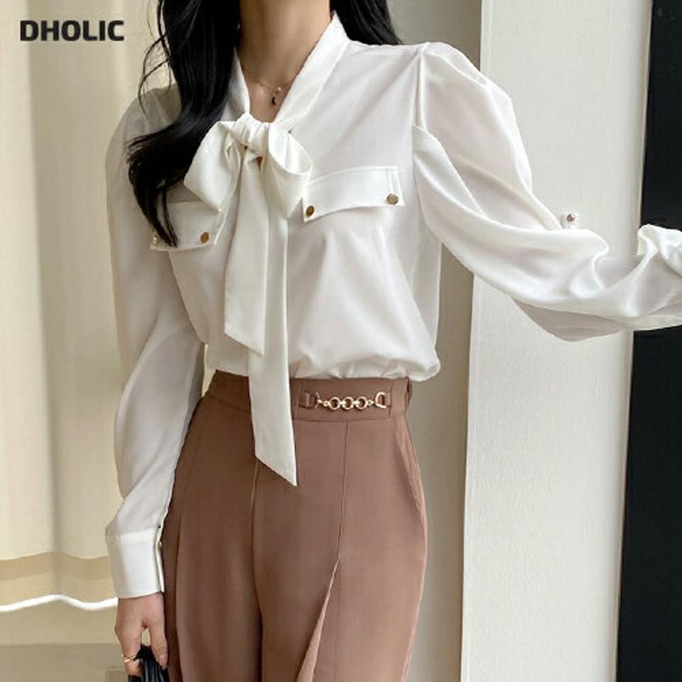 リボンパフスリーブブラウス・b47738 レディース 【bl】ブラウス トップス 長袖 単色 無地 シンプル ベーシック パフスリーブ オフィス 秋 冬 ボウタイ 白 ホワイト デコラティブ オケージョン ワンホン クリスマス 韓国ファッション ハイホリHIHOLLI