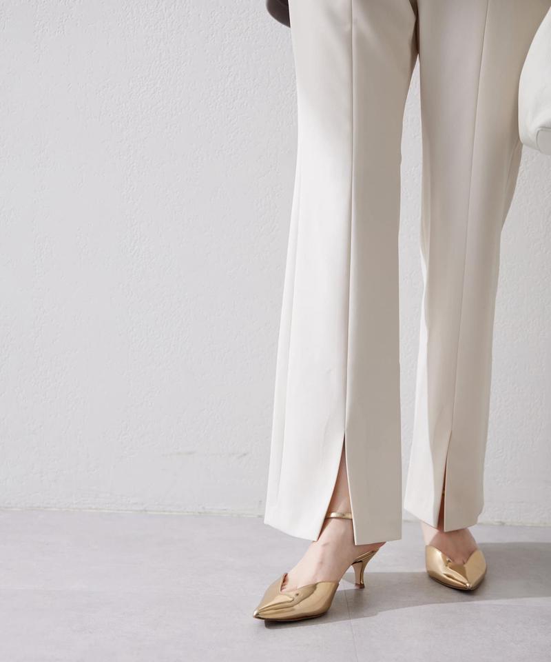 フロントスリットパンツ