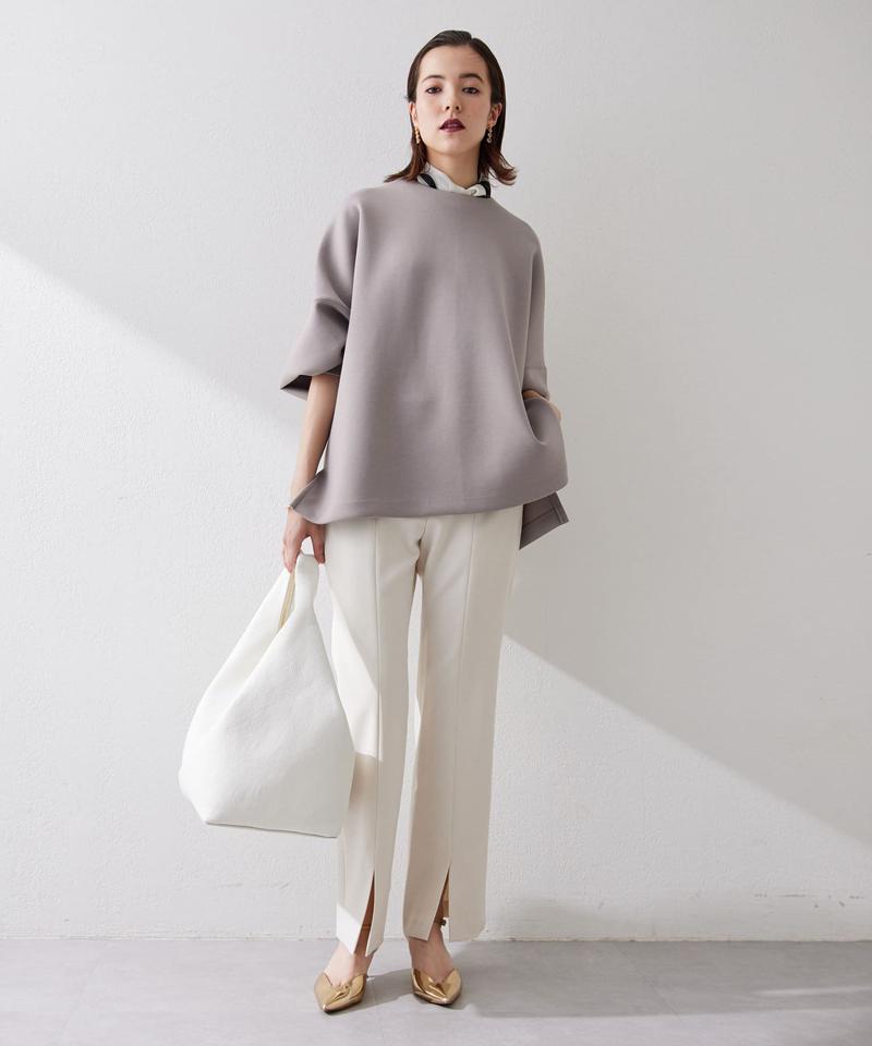 フロントスリットパンツ