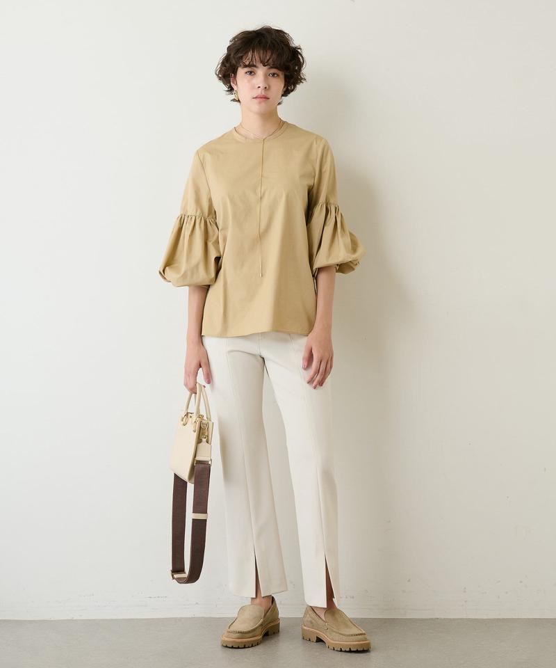 フロントスリットパンツ