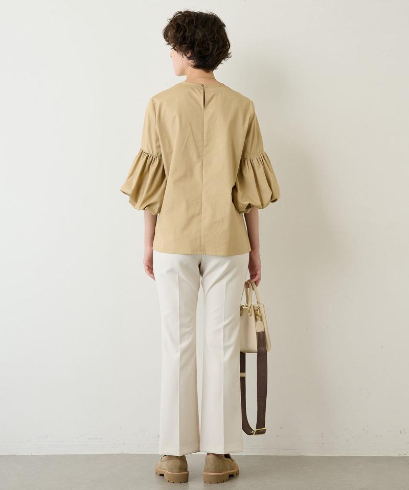 フロントスリットパンツ