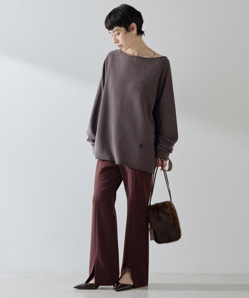 フロントスリットパンツ