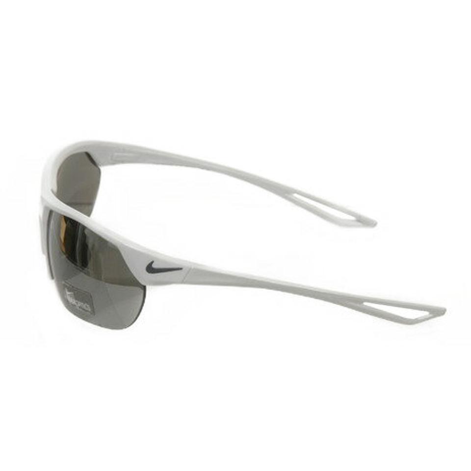 ナイキ（NIKE） TRAINER S AF EV1104-100