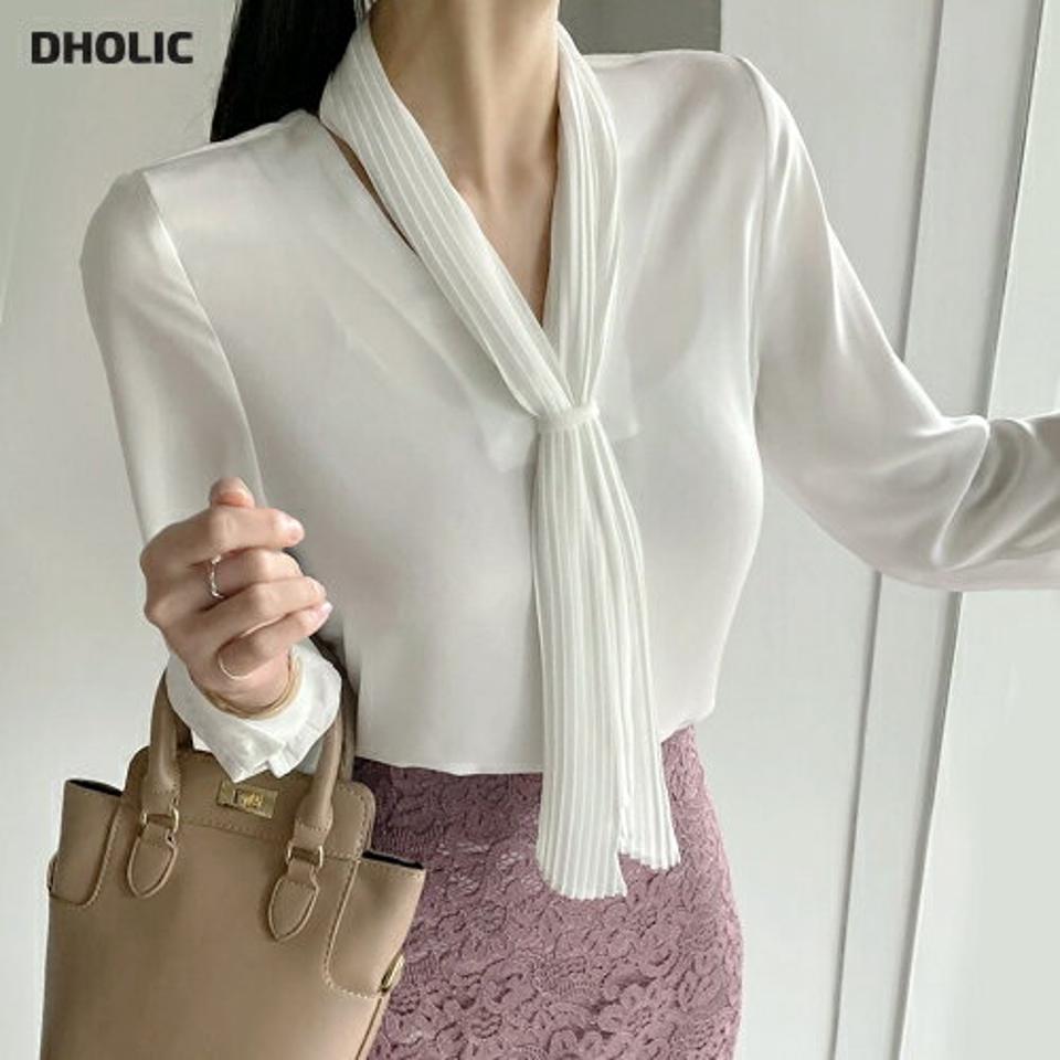 スカーフ付Vネックブラウス・t01093 レディース 【bl】トップス ブラウス 長袖 ボウタイ 襟コン スカーフ Vネック きれいめ 年上 大人 フェミニン オフィス お呼ばれ 結婚式 白 ホワイト プリーツ 春 秋 韓国ファッション HIHOLLI