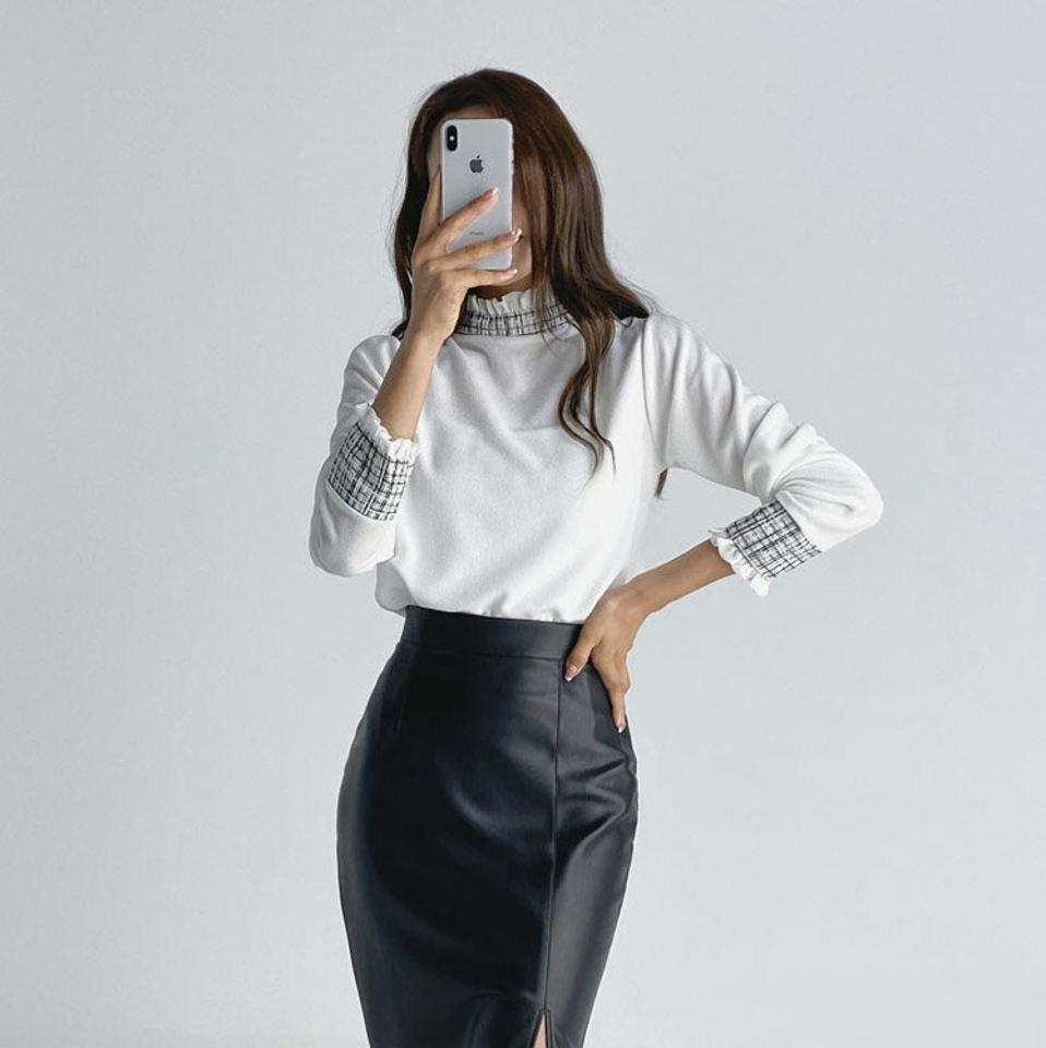 ツイードフリルブラウス・t67210 レディース 【bl】トップス ブラウス 長袖 ハーフネック フリルネック 襟コン 袖コン ツイード フェミニン かわいい チェック柄 大人 ガーリー オケージョン プルオーバー 春 秋 ワンホン 韓国ファッション 人気