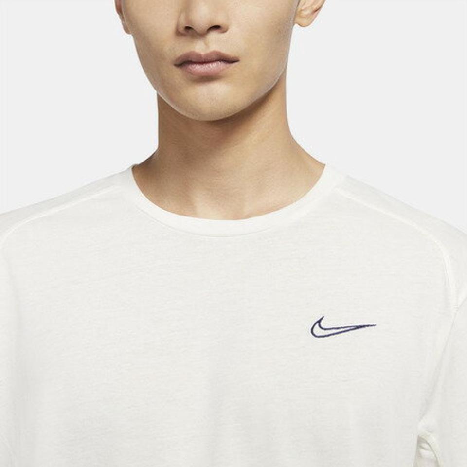 ナイキ（NIKE） トレーニングトップ 半袖Tシャツ CU5008-133 オンライン価格 （メンズ）