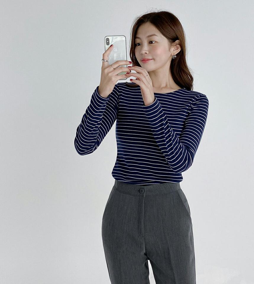 ボーダースリムフィットTシャツ・t68616 レディース 【tops】トップス Tシャツ 長袖 ロンT ボーダー柄 スリム カジュアル ラフ ラウンドネック 緑 ベージュ リブ タイト スリム 春 秋 冬 韓国ファッション