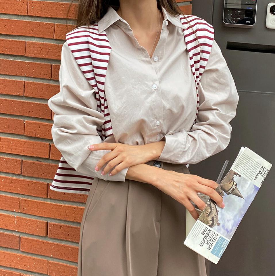 コットンオーバーサイズシャツ・t00004 レディース 【bl】トップス シャツ 長袖 オーバーサイズ ゆったり コットン 綿 単色 無地 シンプル 大人 きれいめ ベーシック ブラウン 茶色 オフィス スクールガール 春 秋 冬 韓国ファッション