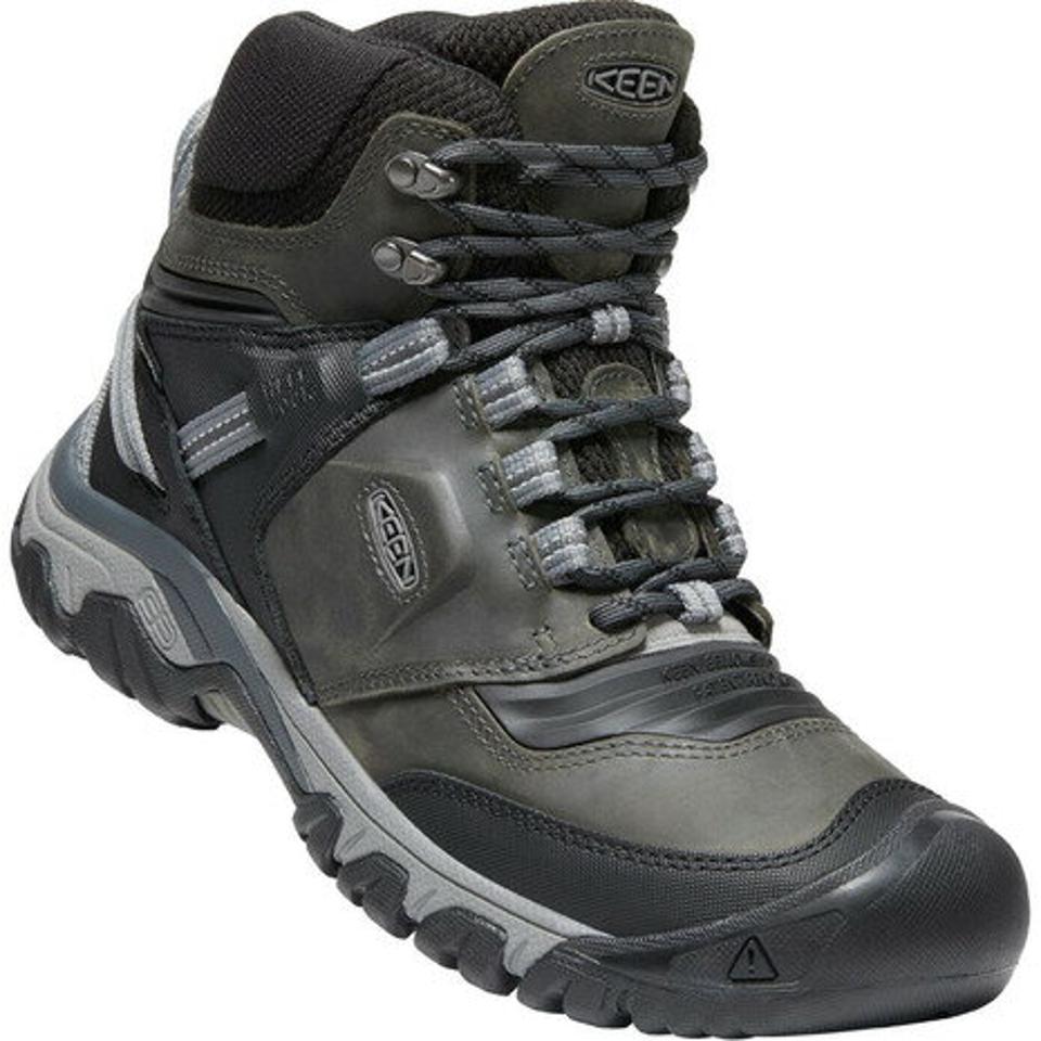 キーン（KEEN）（メンズ）トレッキングシューズ ハイカット 登山靴 リッジフレックスミッド 1024911