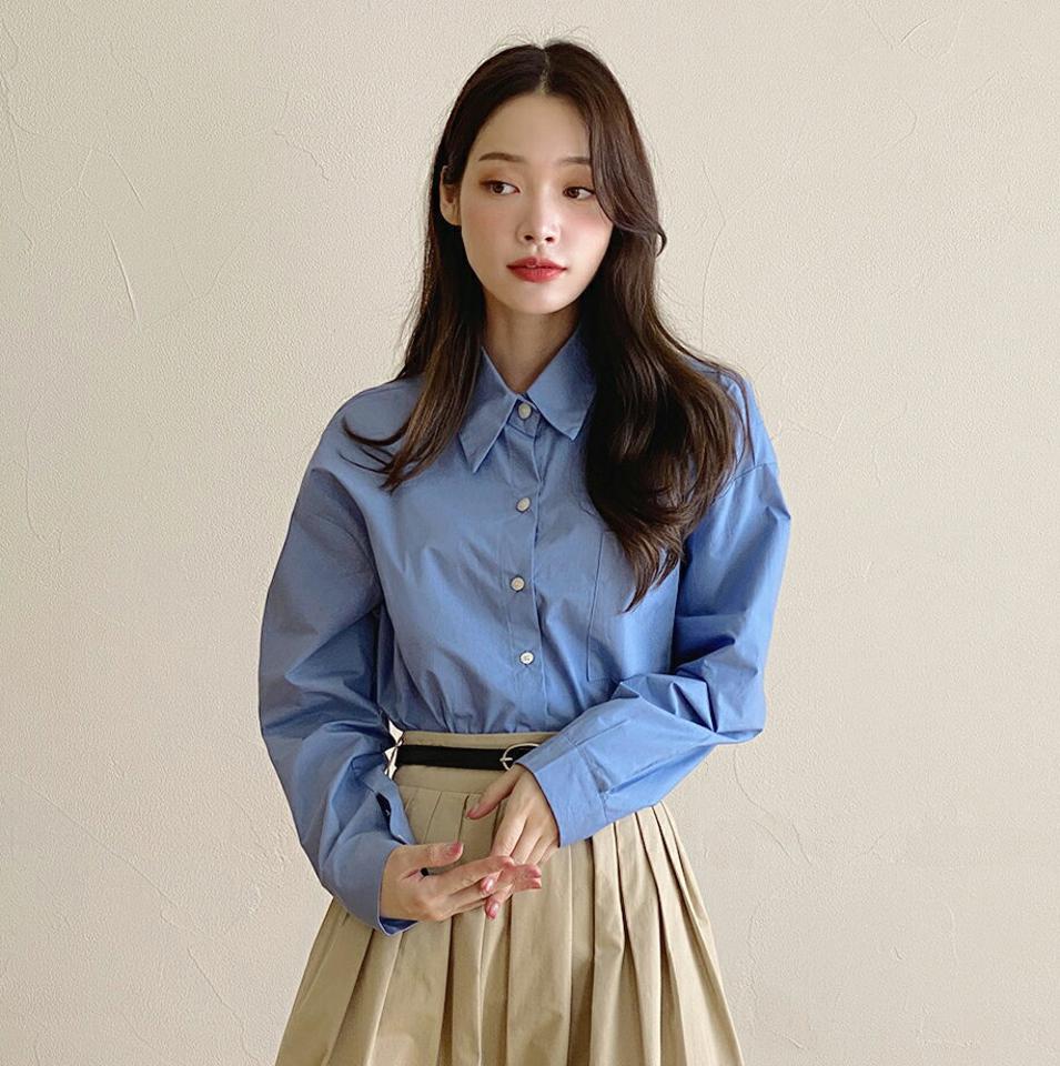 RY刺繍ポケットコットンシャツ・t00007 レディース 【bl】トップス シャツ 長袖 襟 コットン 綿 ポケット 刺繍 ロゴ 青 カラーシャツ オフィス 大人 爽やか シンプル 単色 無地 ドロップショルダー スクールガール 骨格ストレート 春 秋 韓国ファッション
