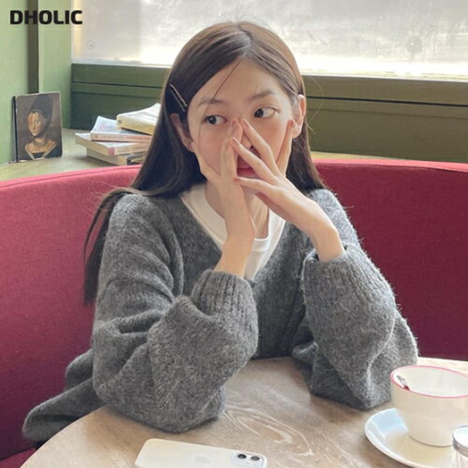 アルパカ混Vネックルーズニット・t00044 レディース 【tops】トップス ニット 長袖 Vネック アルパカ 単色 無地 シンプル ベーシック カジュアル ラフ グレー 華奢見え ドロップショルダー ウール メランジカラー ルーズ 秋 冬 韓国ファッション 人気