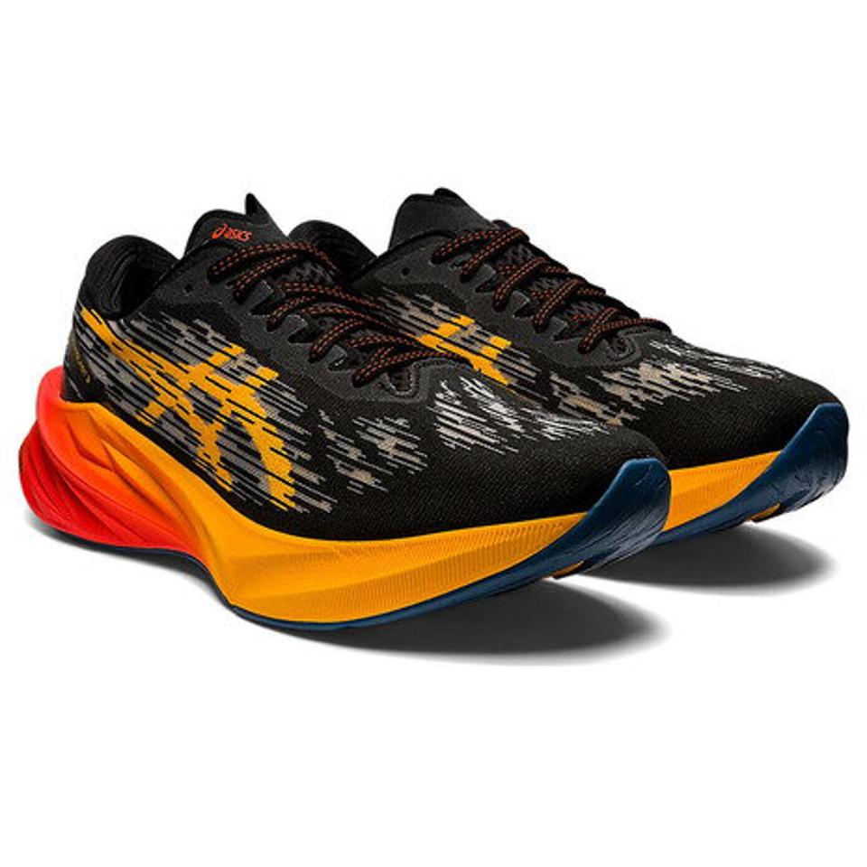 アシックス（ASICS）（メンズ）ノヴァブラスト 3 NOVABLAST 3 ブラックオレンジイエロー 1011B458.001 メンズ シューズ スニーカー