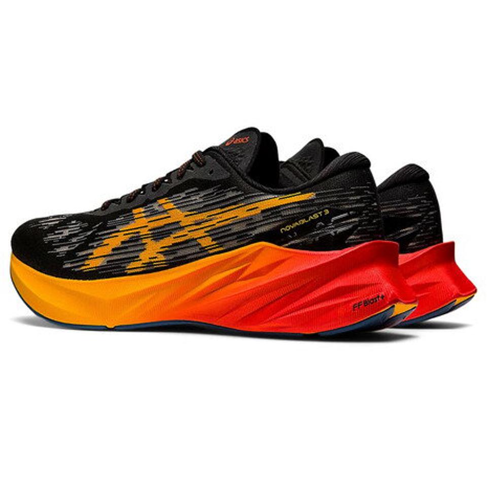 アシックス（ASICS）（メンズ）ノヴァブラスト 3 NOVABLAST 3 ブラックオレンジイエロー 1011B458.001 メンズ シューズ スニーカー
