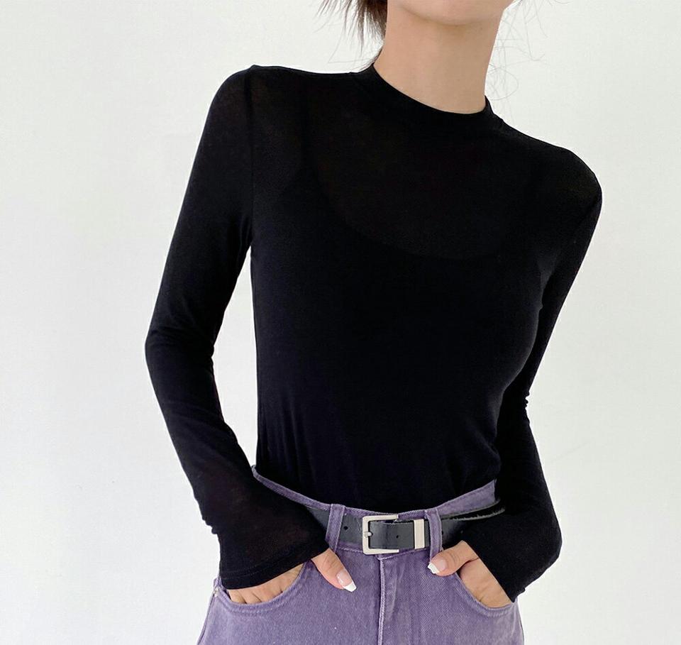 ラウンドネック長袖Tシャツ・b00029 レディース 【tops】トップス Tシャツ 長袖 ラウンドネック 単色 無地 シンプル ベーシック スリム カジュアル 黄色 水色 青 ブルー ピンク 骨格ウェーブ 春 秋 韓国ファッション