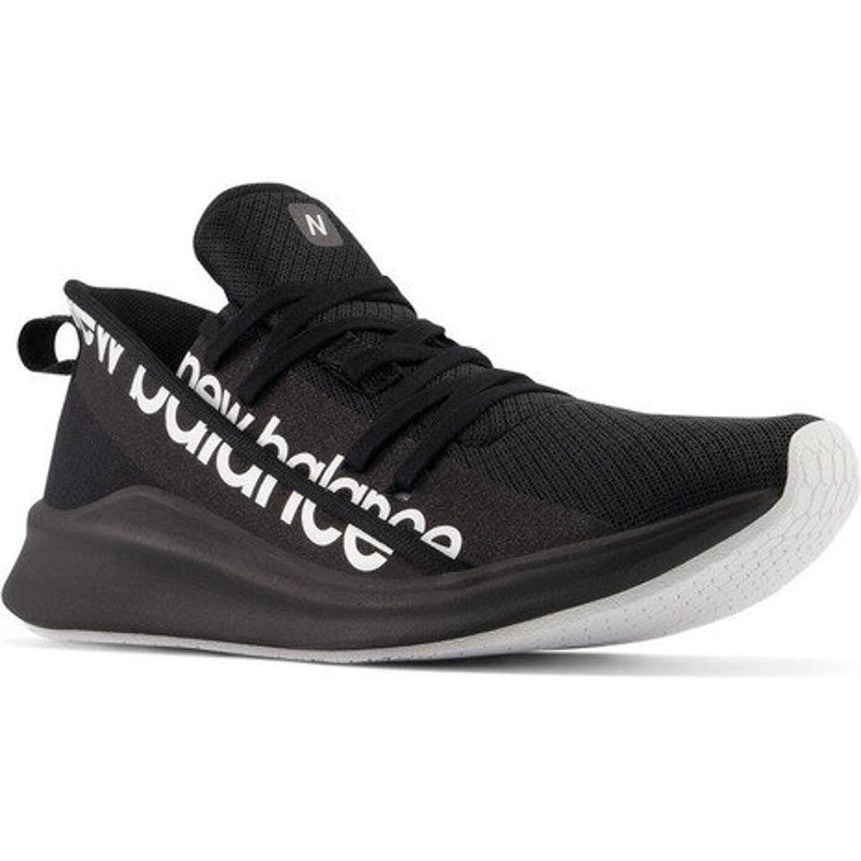 ニューバランス（new balance）（レディース）スニーカー 黒 レディース フレッシュフォームパウハー WPHERCB1D WPHEROW1D 通学 通勤 トレーニング