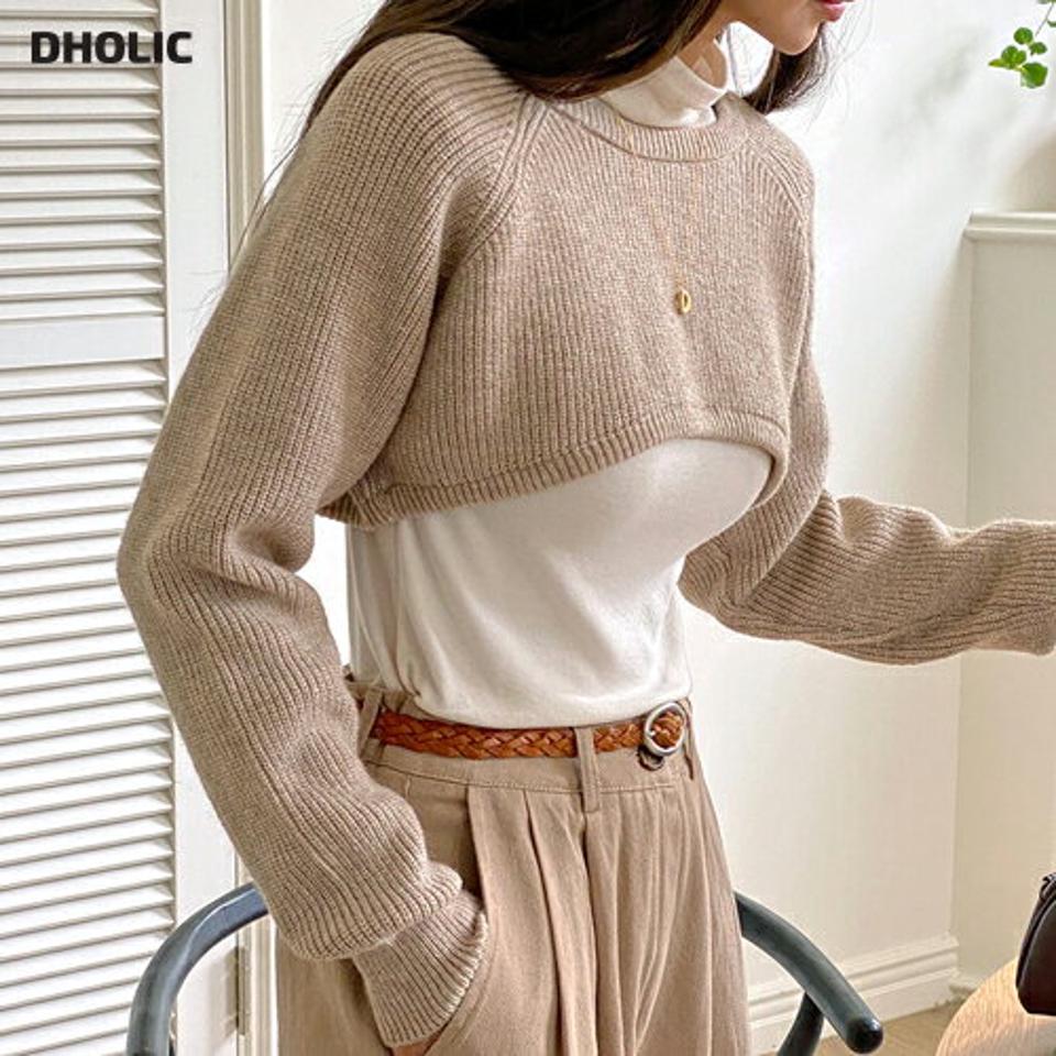 ラウンドネッククロップドニット・t00049 レディース 【tops】トップス ニット 長袖 レイヤード ラウンドネック ショート丈 単色 無地 シンプル ユニーク カジュアル 個性的 ベージュ リブ ラグランスリーブ アンバランス 秋 冬 韓国ファッション