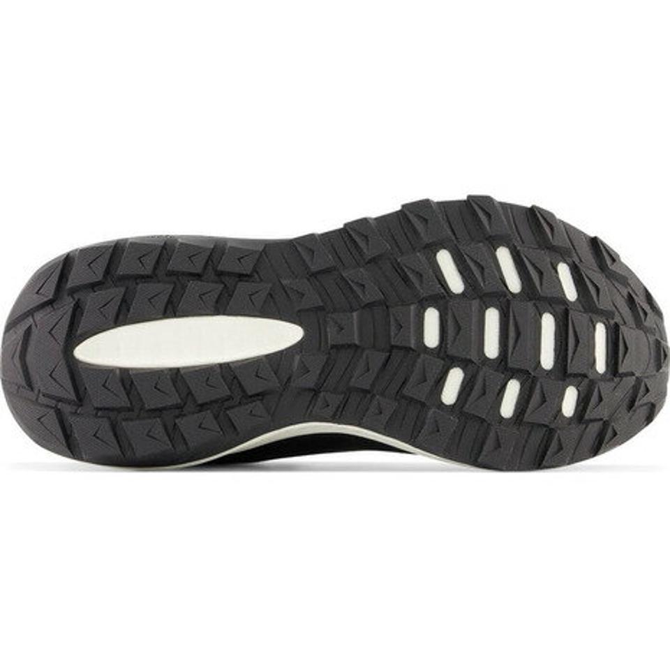 ニューバランス（new balance）（レディース）スニーカー ダイナソフト ナイトレル v5 ブラック WTNTRLK52E トレイルランニングシューズ タウンユース 山登道