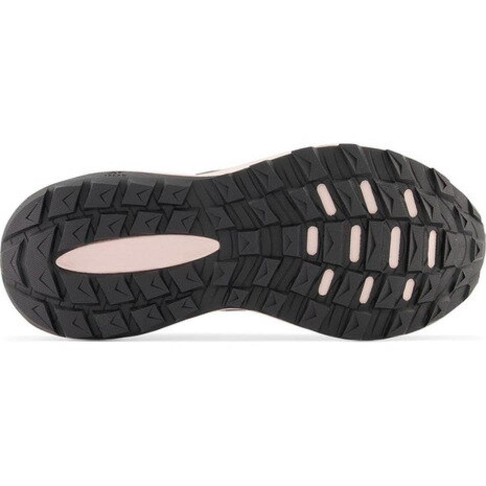 ニューバランス（new balance）（レディース）スニーカー ダイナソフト ナイトレル v5 ブラック ピンク WTNTRLB52E トレイルランニングシューズ タウンユース