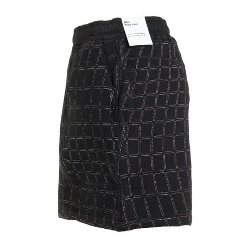 ナイキ(NIKE)(レディース)NY TF LUXE コージー フリースショートパンツ DV4321-010