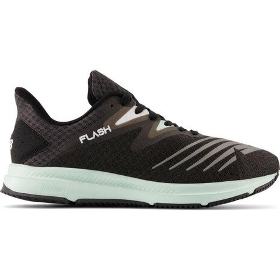 【20%OFFクーポン対象！5/7まで】ニューバランス（new balance）（レディース）ランニングシューズ ダイナソフト フラッシュ v6 DynaSoft Flash v6 グレー WFLSHGT6B スニーカー