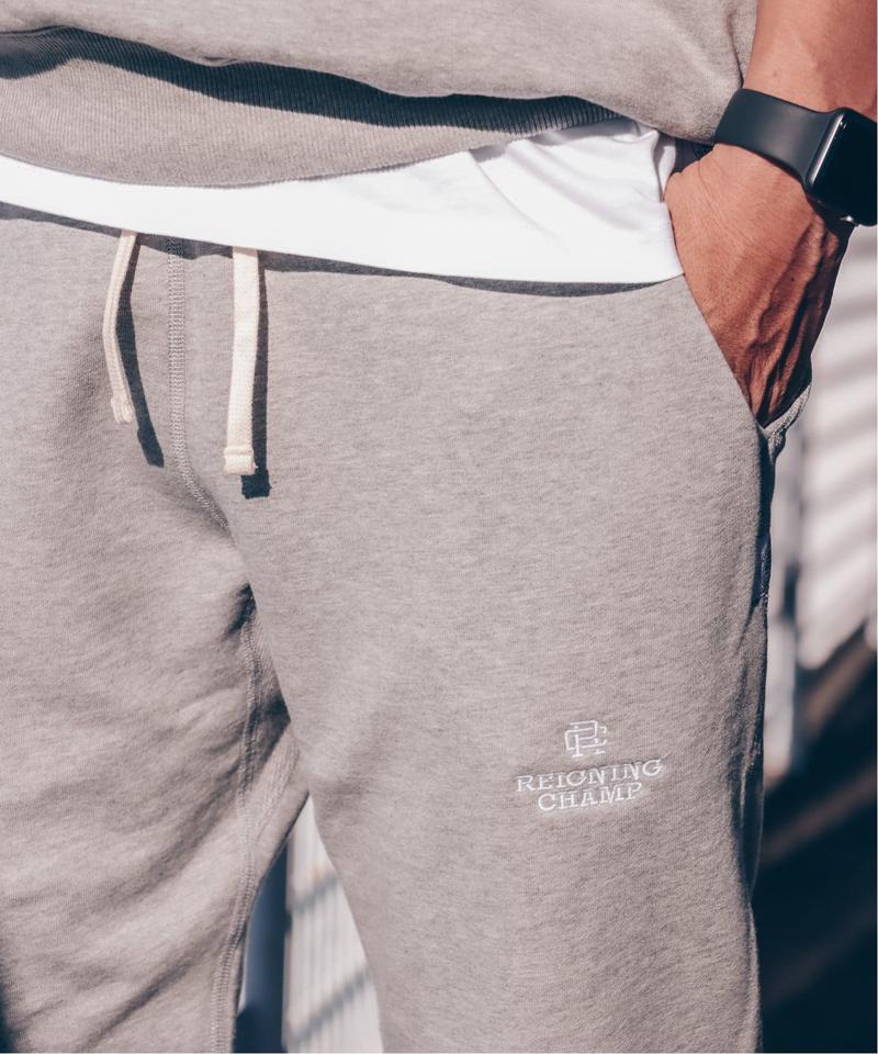日本限定 EMB. SLIMSWEATPANT MIDWEIGHT TER（MWT)（REIGNING CHAMP）