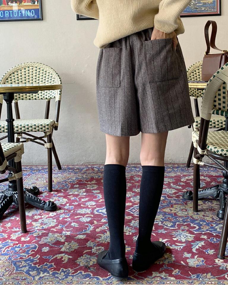 ヘリンボーンハーフパンツ・t00111 レディース 【pt】ボトムス ハーフパンツ ハーフ丈 ヘリンボーン シック ハイウエスト ワイド ワンタック ストライプ生地 シンプル 体型カバー カジュアル 秋 冬 韓国ファッション 人気