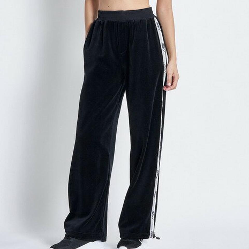 【11/5 24h限定 エントリー&対象4店舗買い回りで最大P10倍!】ロキシー(ROXY)(レディース)UVカット ベロア パンツ GO GIRL PANTS 22FWRPT224531BLK